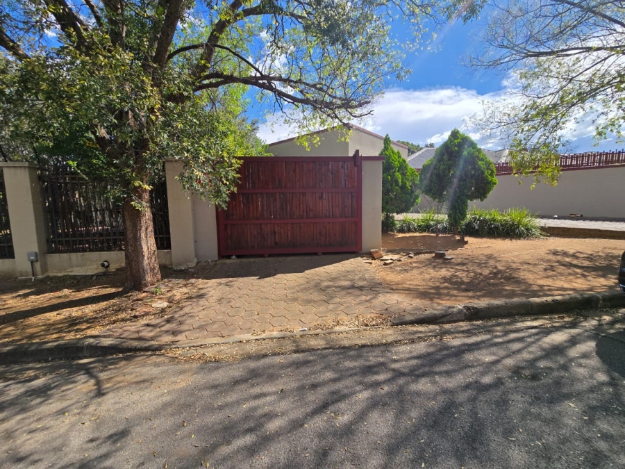 4 Bedroom Property for Sale in Dan Pienaar Free State